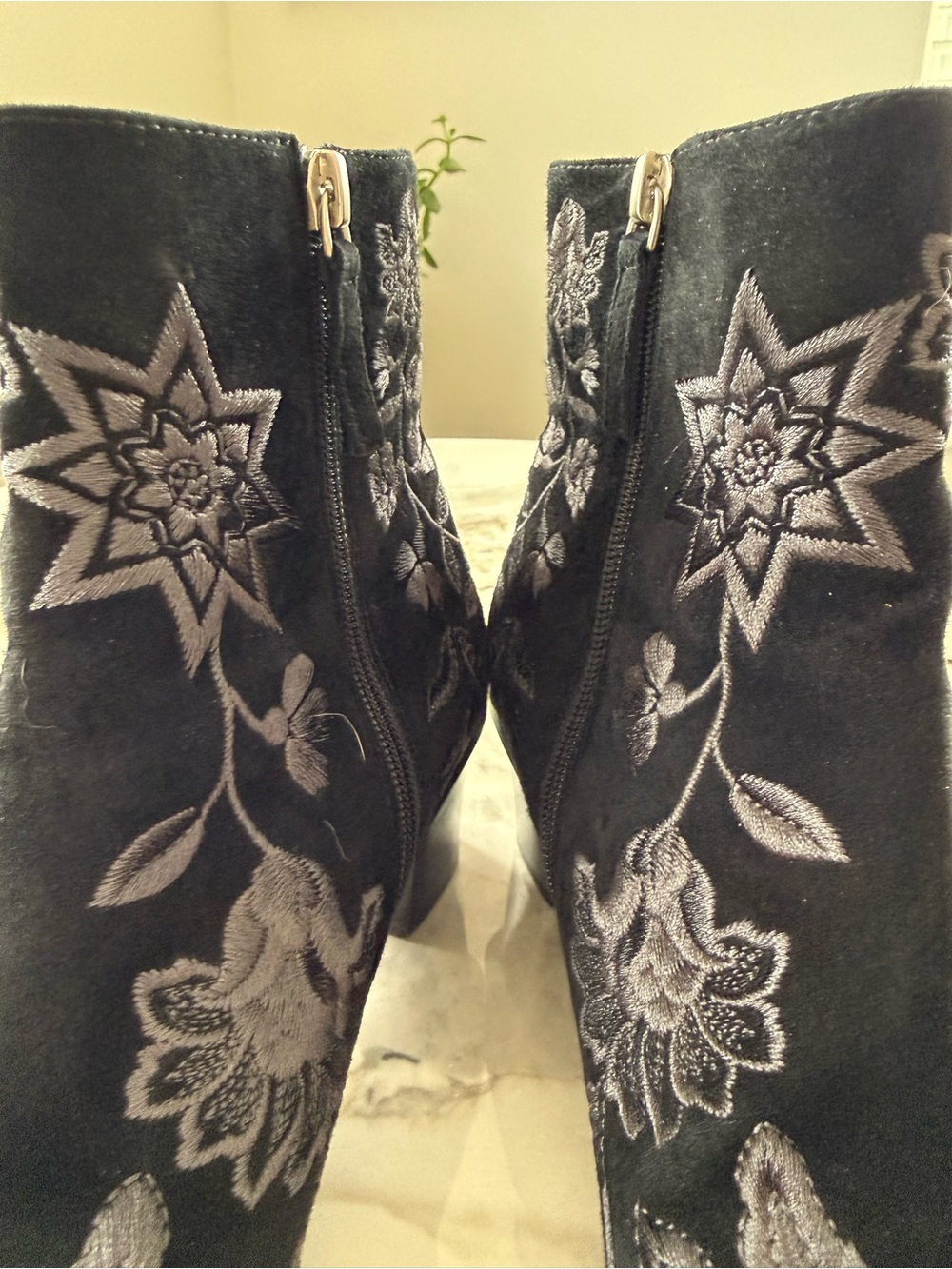 Johnny Was Black Suede Ankle Boots with Silver-Gray Floral Embroidery - Picture 9 of 9